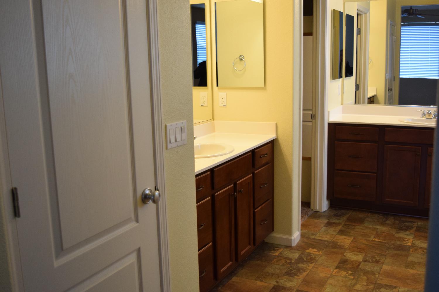 935 Mono Street Manteca, CA 95337 - Photo 23 of 32