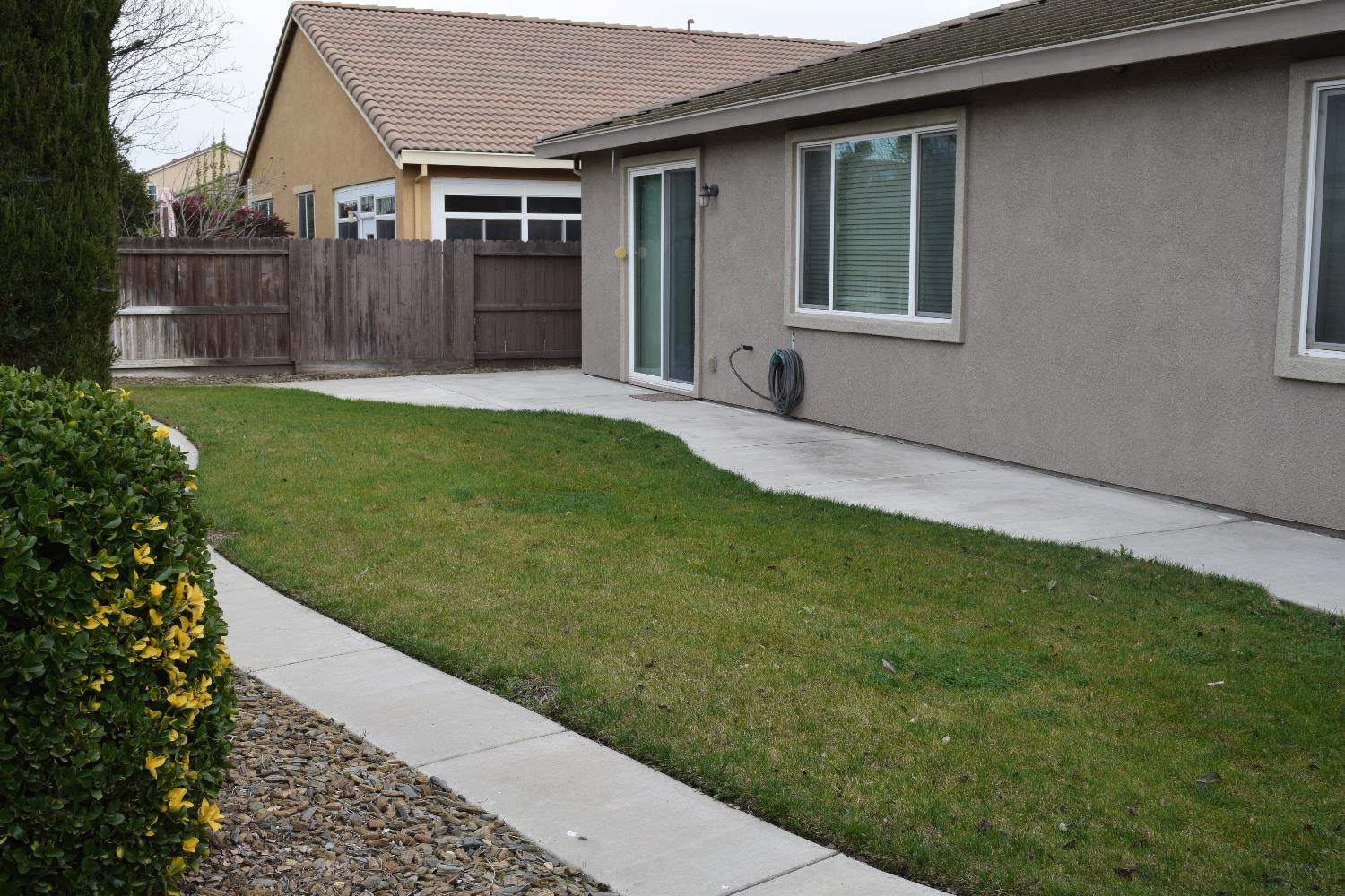 935 Mono Street Manteca, CA 95337 - Photo 26 of 32