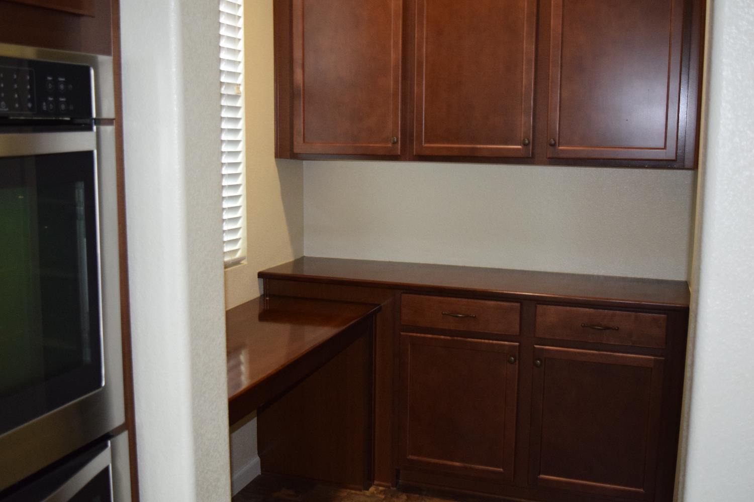 935 Mono Street Manteca, CA 95337 - Photo 5 of 32