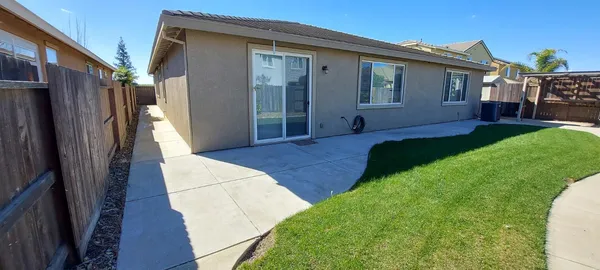 $744,999 | 935 Mono Street, Manteca, CA 95337