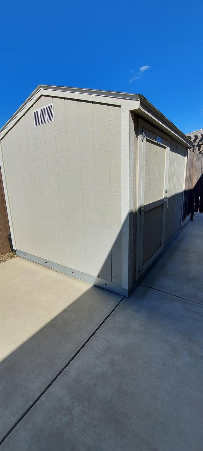 935 Mono Street Manteca, CA 95337 - Photo 78 of 80