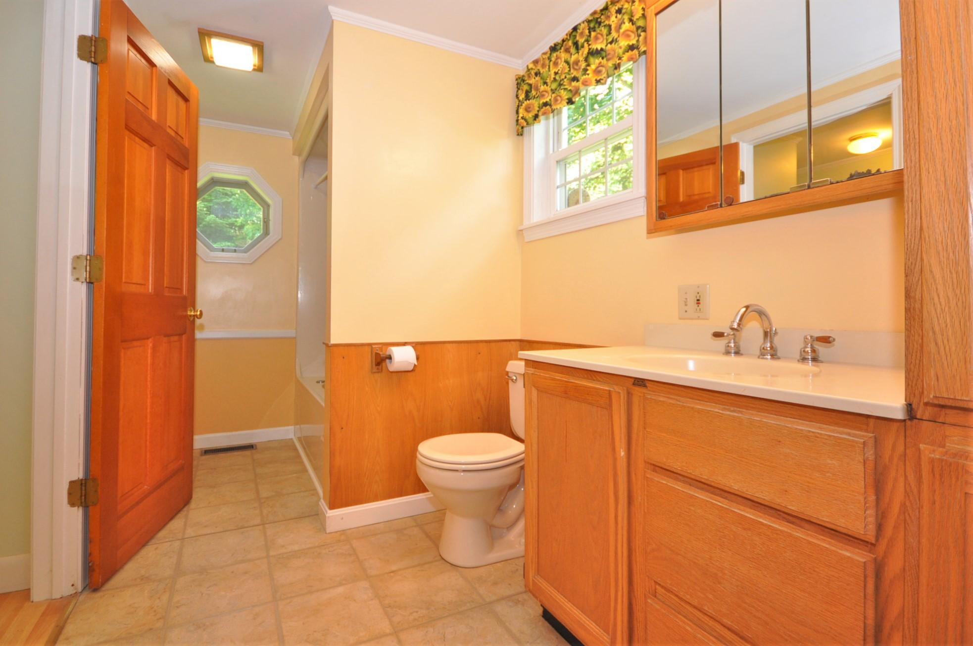 412 Lebanon Road Winterport, ME 04496 - Photo 26 of 55 DSC_0393
