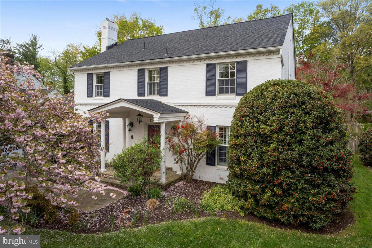 9312 Old Mansion Road Alexandria, VA 22309 - Photo 1 of 76 Gallery Image 1