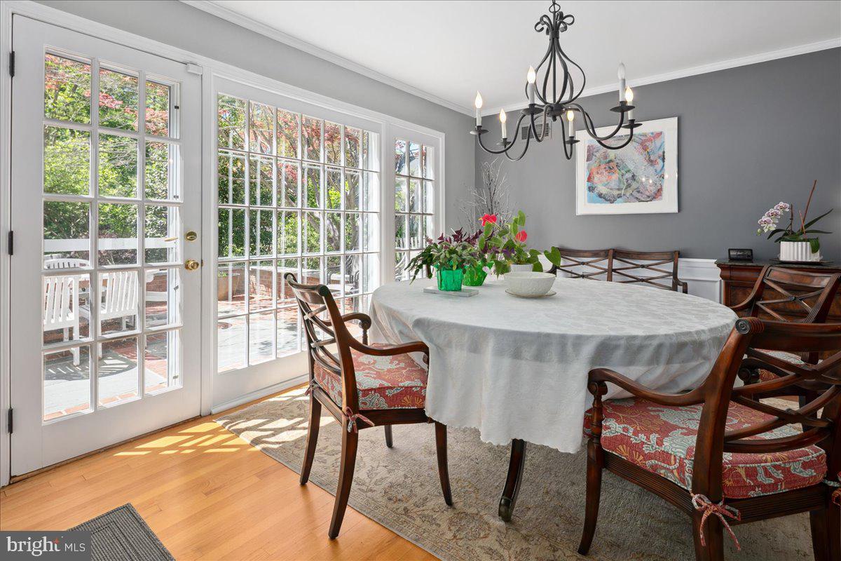 9312 Old Mansion Road Alexandria, VA 22309 - Photo 12 of 76 Gallery Image 12