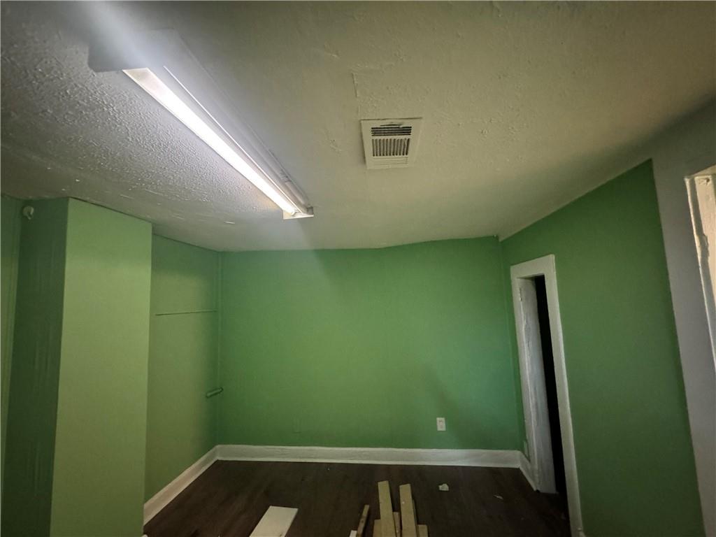 1292 Ralph David Abernathy Boulevard Atlanta, GA 30310 - Photo 10 of 16