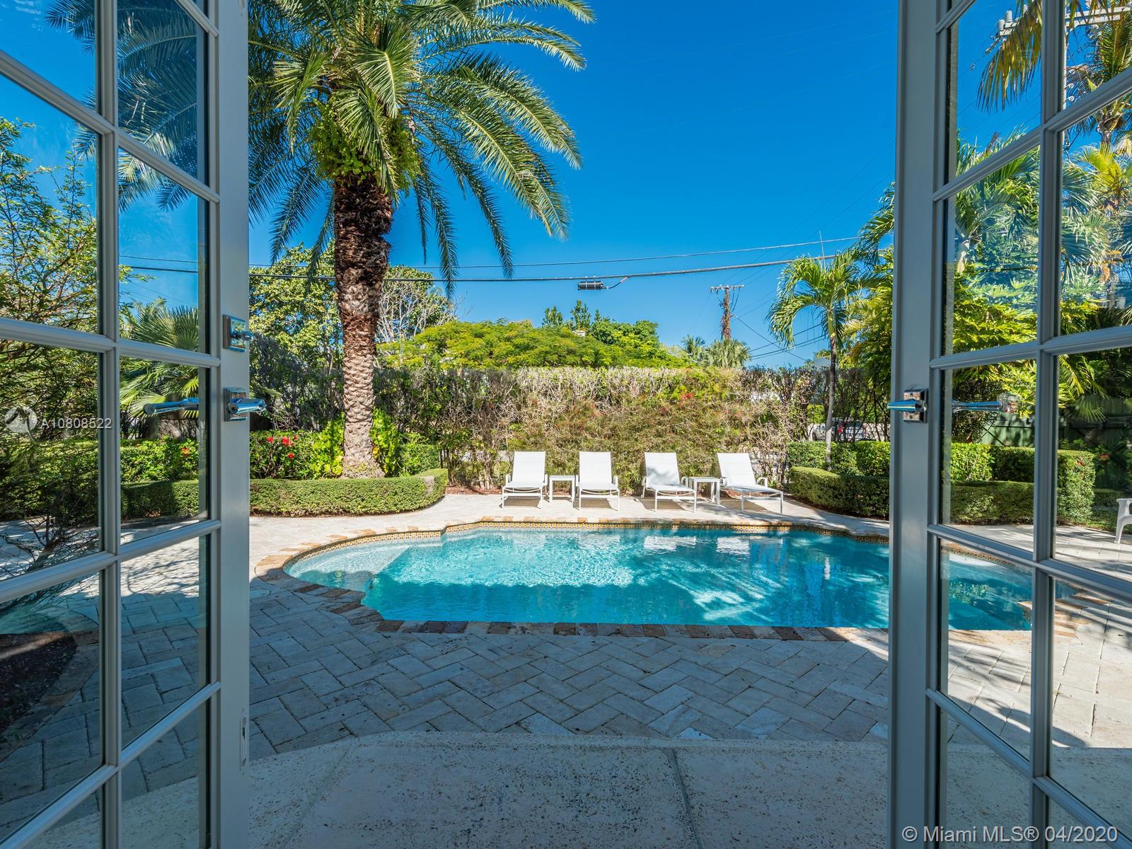 2229 North Bay Road Miami Beach, FL 33140 - Photo 18 of 77