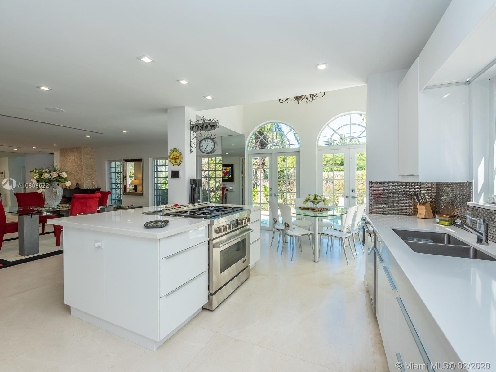 2229 North Bay Road Miami Beach, FL 33140 - Photo 41 of 77