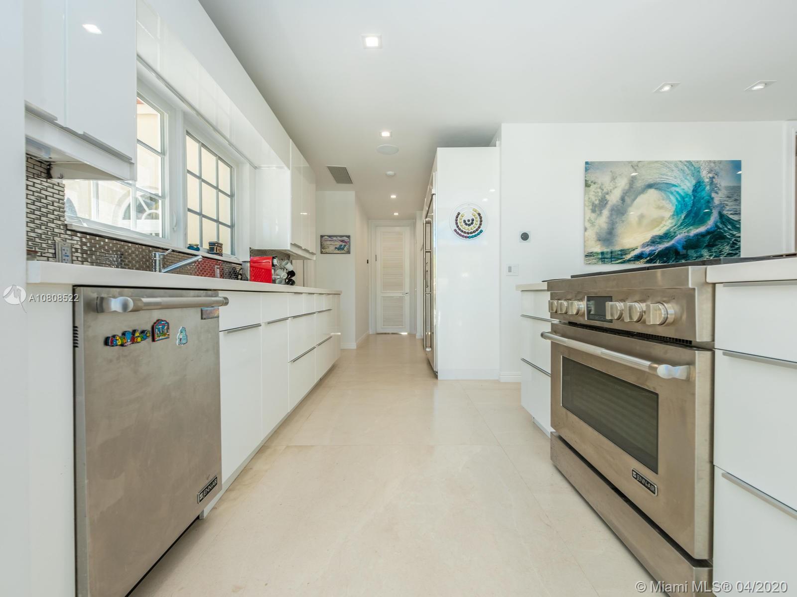 2229 North Bay Road Miami Beach, FL 33140 - Photo 42 of 77