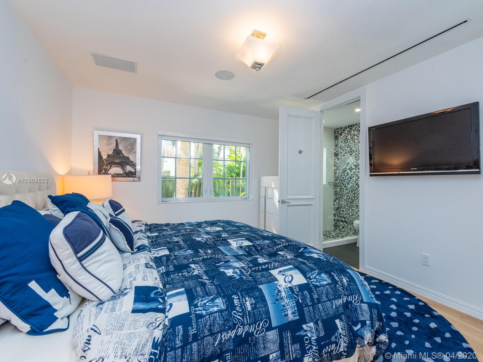 2229 North Bay Road Miami Beach, FL 33140 - Photo 51 of 77