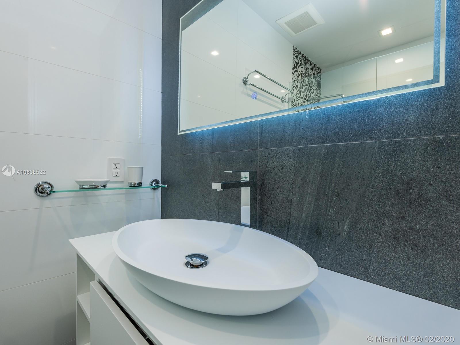 2229 North Bay Road Miami Beach, FL 33140 - Photo 53 of 77