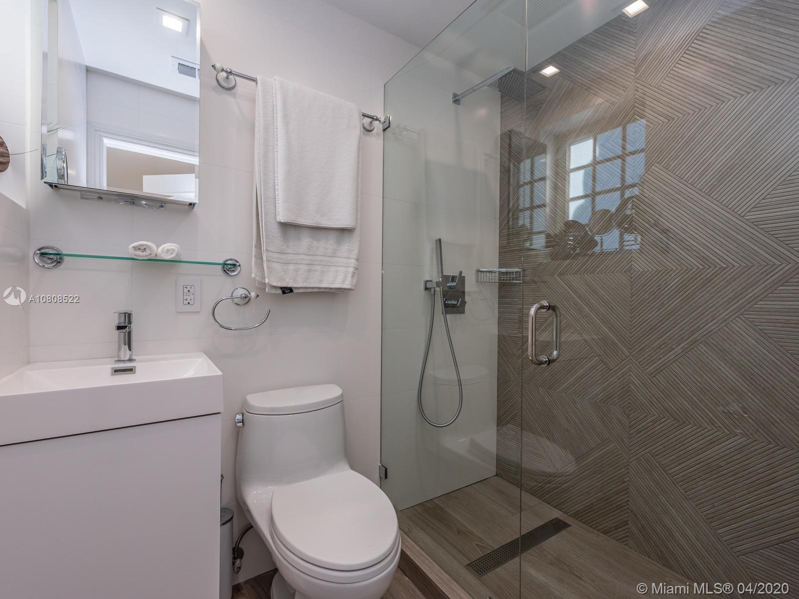 2229 North Bay Road Miami Beach, FL 33140 - Photo 63 of 77