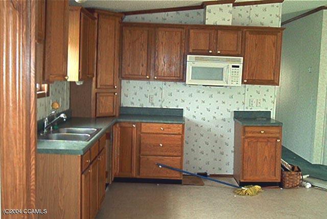 870 Pigott Road Gloucester, NC 28528 - Photo 3 of 3 kitchen