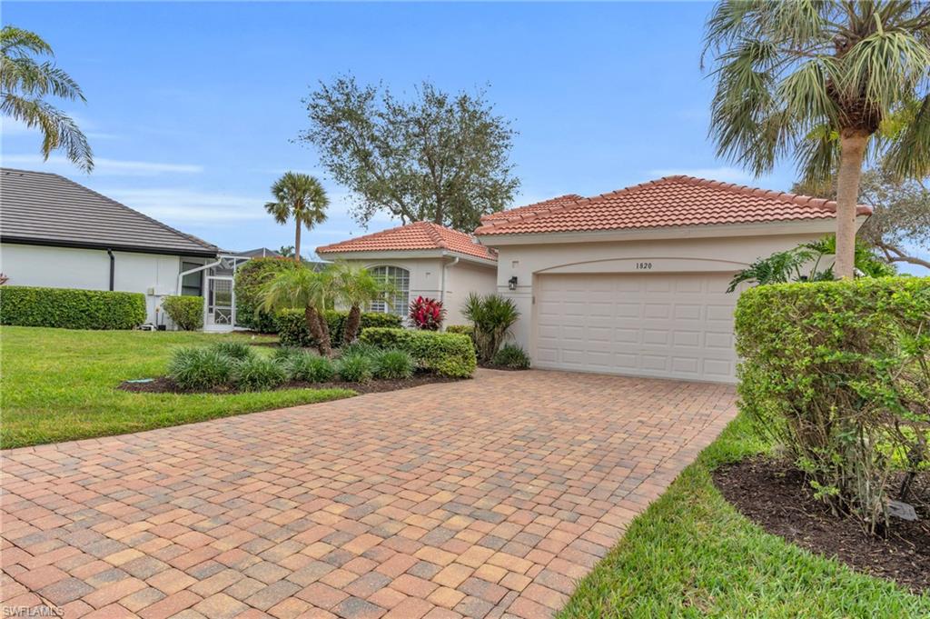 1820 Pondside Lane Naples, FL 34109 - Photo 2 of 3