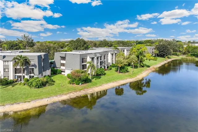 a view of a house with outdoor space