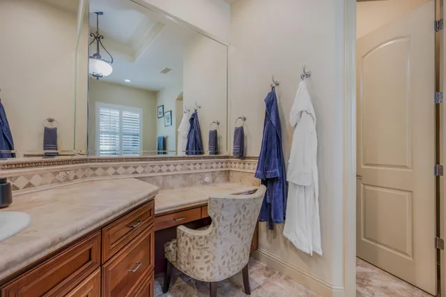 $1,350,000 | 2136 East Royal Dornoch Avenue, Fresno, CA 93730