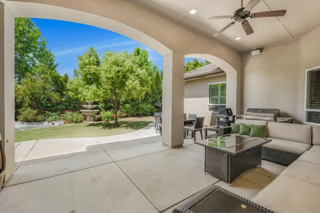 $1,350,000 | 2136 East Royal Dornoch Avenue, Fresno, CA 93730