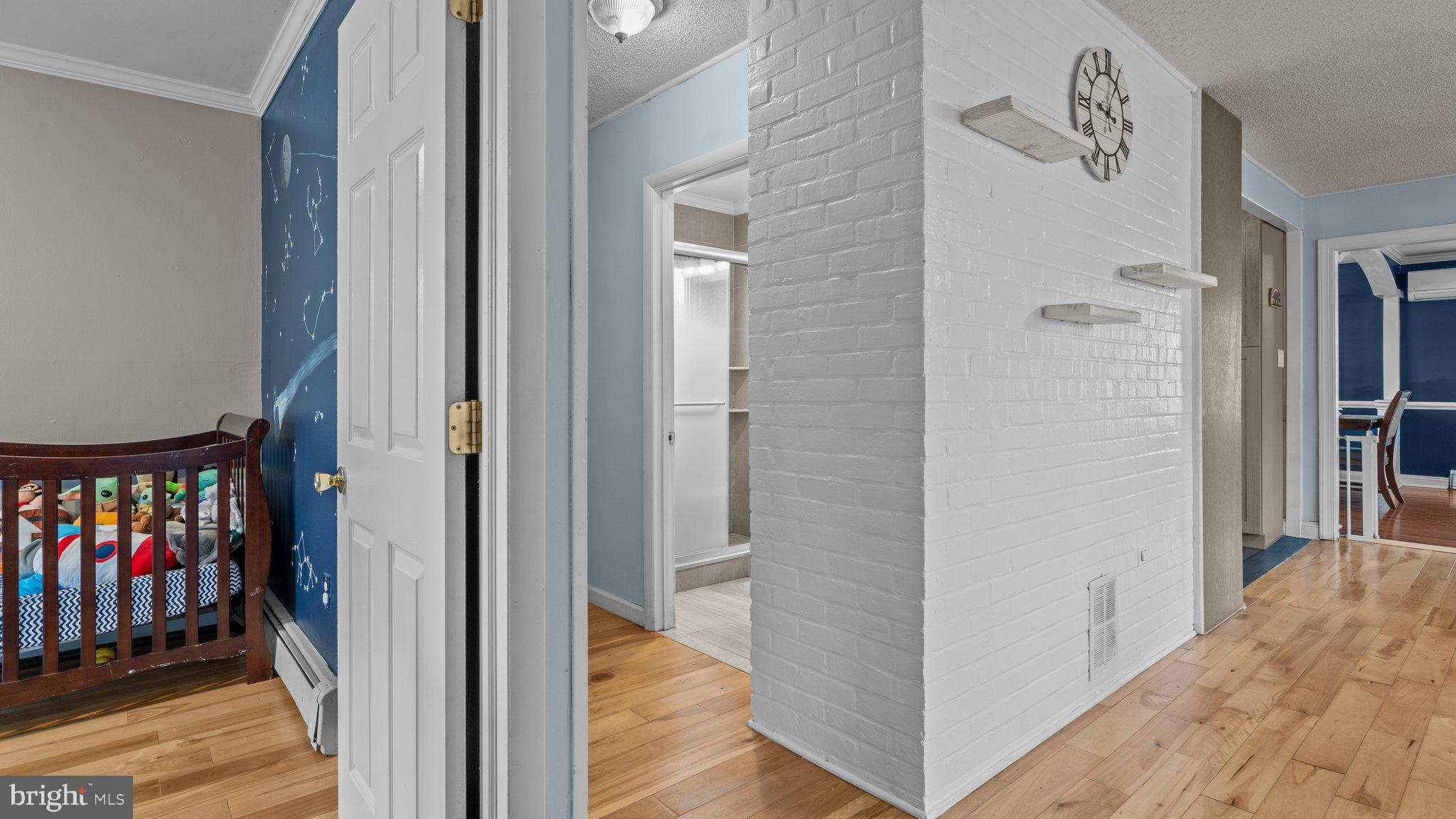 55 Grapevine Road Levittown, PA 19057 - Photo 13 of 27 a view of a hallway with interior of the house