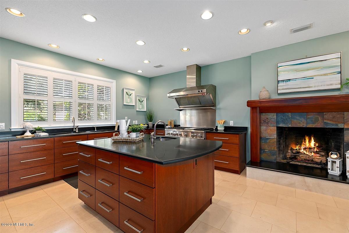 8175 Summit Ridge Lane Jacksonville, FL 32256 - Photo 8 of 76 Kitchen