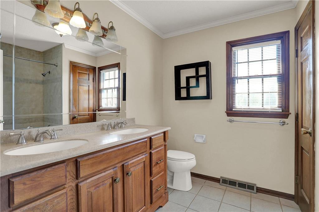 5354 Roxbury Road Indianapolis, IN 46226 - Photo 42 of 60 Gallery Image 42