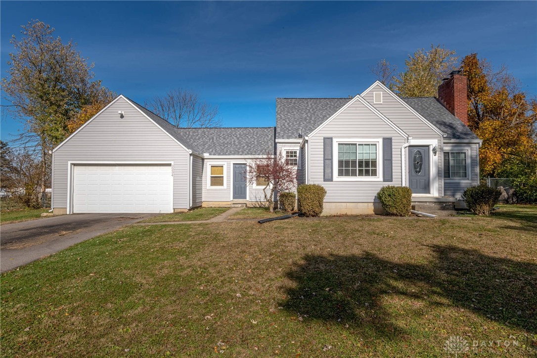 3934 Kemp Road Dayton, OH 45431 - Photo 3 of 33