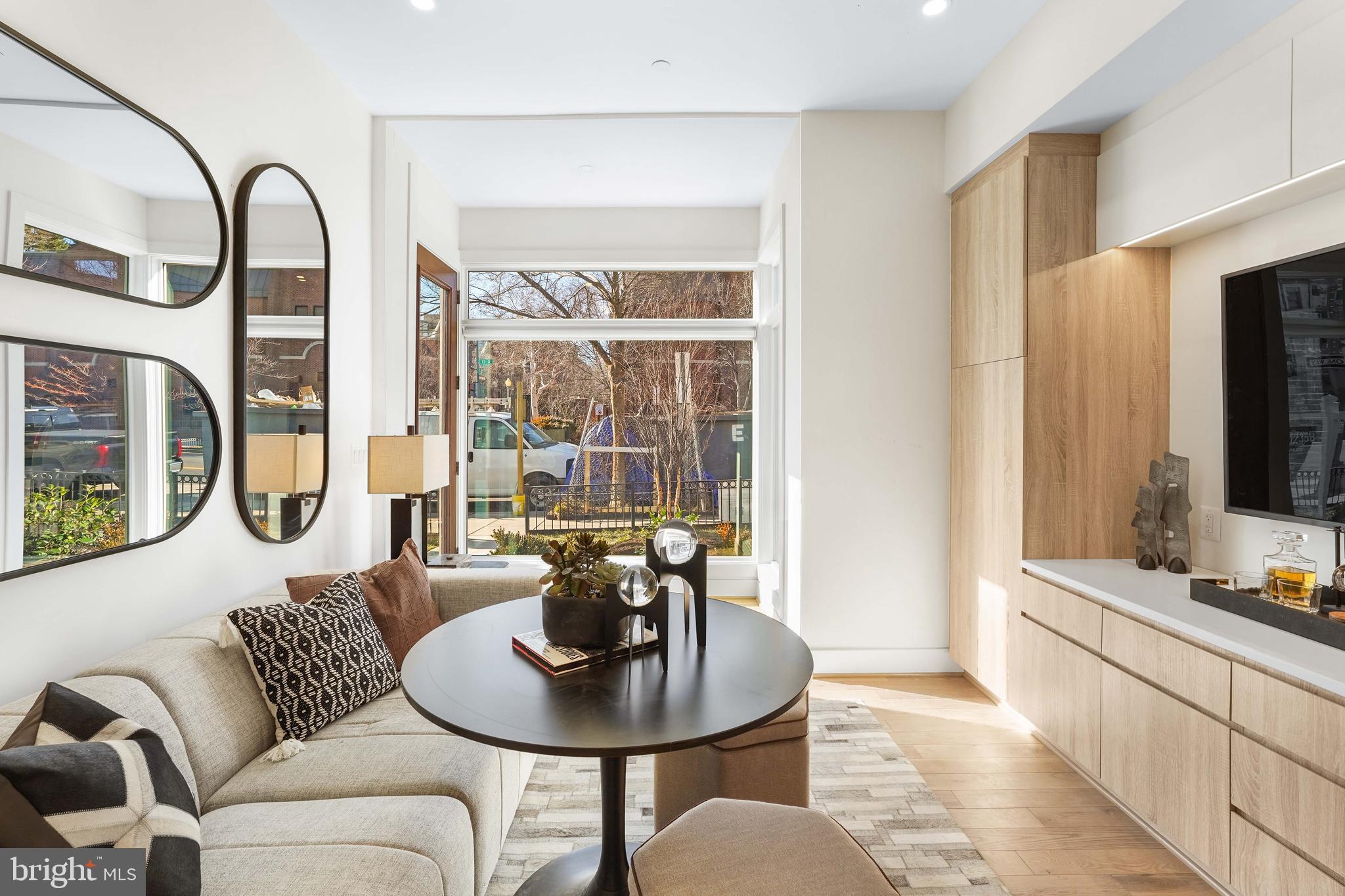 1237 W Street Northwest, Unit B Washington, DC 20009 - Photo 5 of 22 Main level