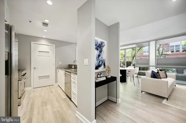 $689,990 | 1300 13th Street Northwest, Unit 108, Washington, DC 20005