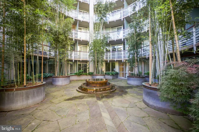 $689,990 | 1300 13th Street Northwest, Unit 108, Washington, DC 20005