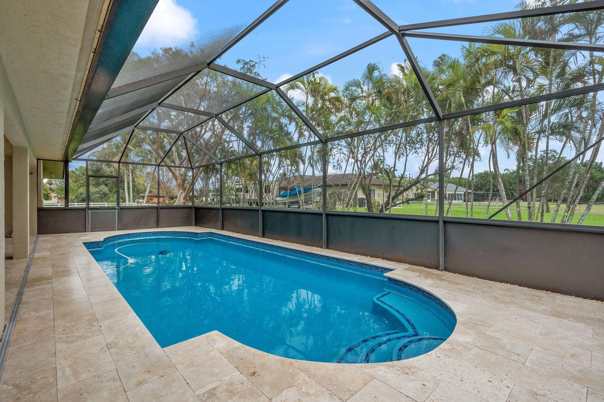 5711 Southwest 195th Terrace Southwest Ranches, FL 33332 - Photo 13 of 37 Photo 13