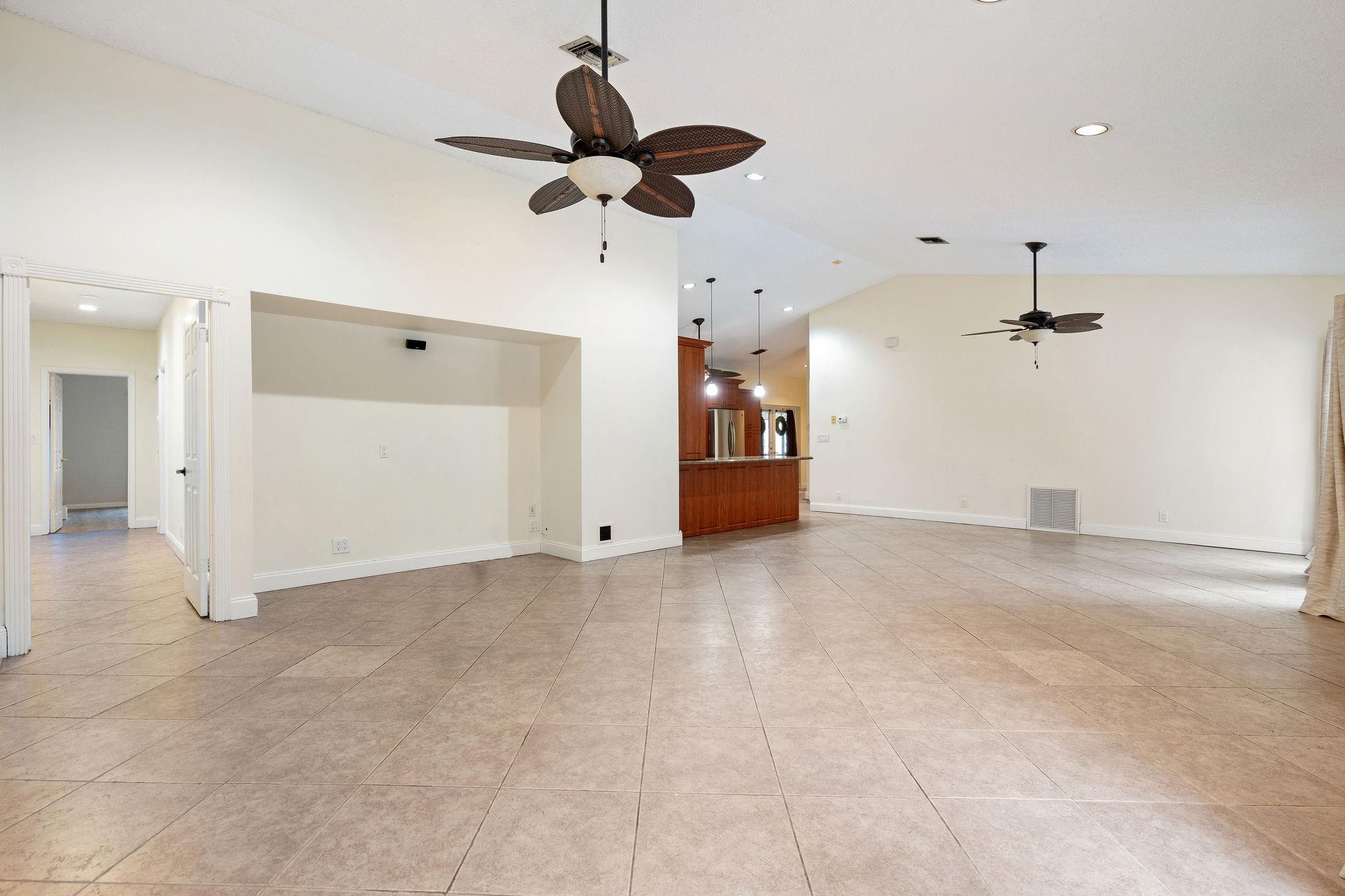 5711 Southwest 195th Terrace Southwest Ranches, FL 33332 - Photo 20 of 37 Photo 20