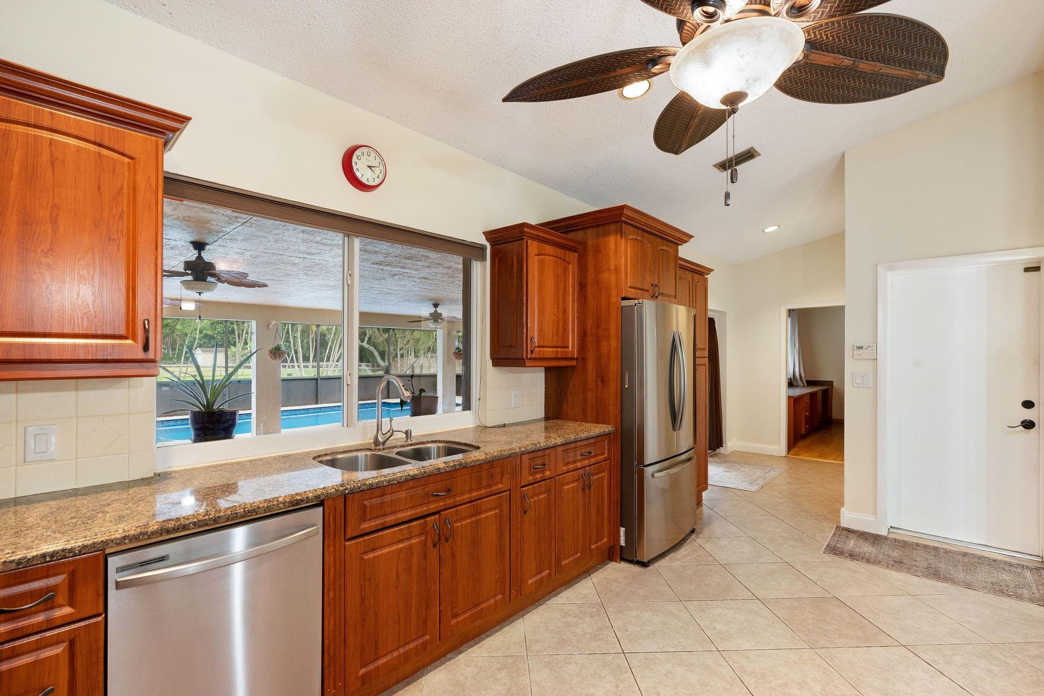 5711 Southwest 195th Terrace Southwest Ranches, FL 33332 - Photo 25 of 37 Photo 25
