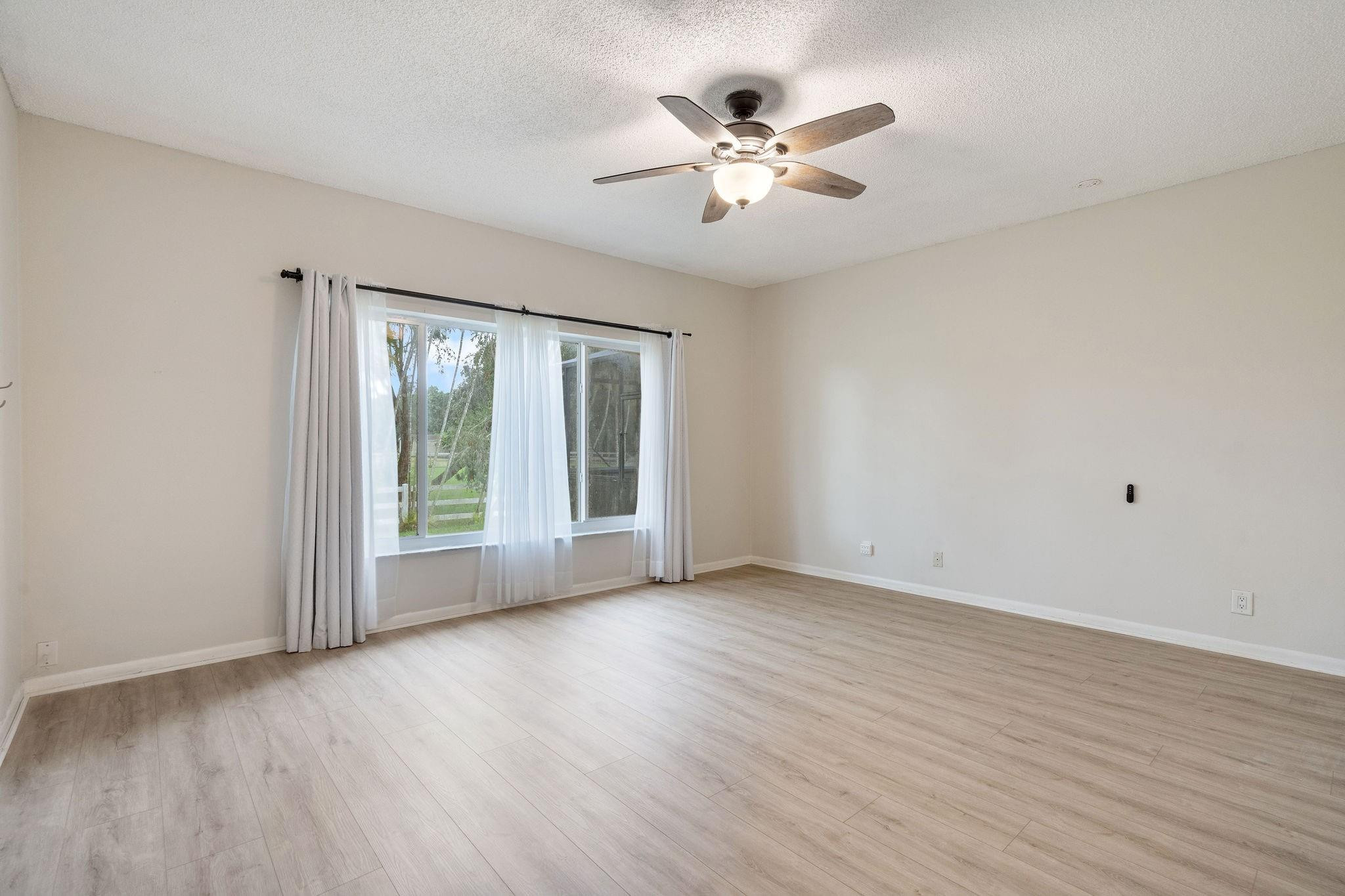 5711 Southwest 195th Terrace Southwest Ranches, FL 33332 - Photo 32 of 37 Photo 32