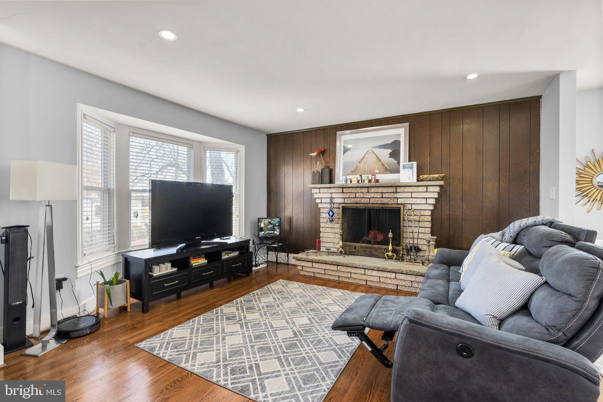 6401 Dorsey Road Gaithersburg, MD 20882 - Photo 10 of 50