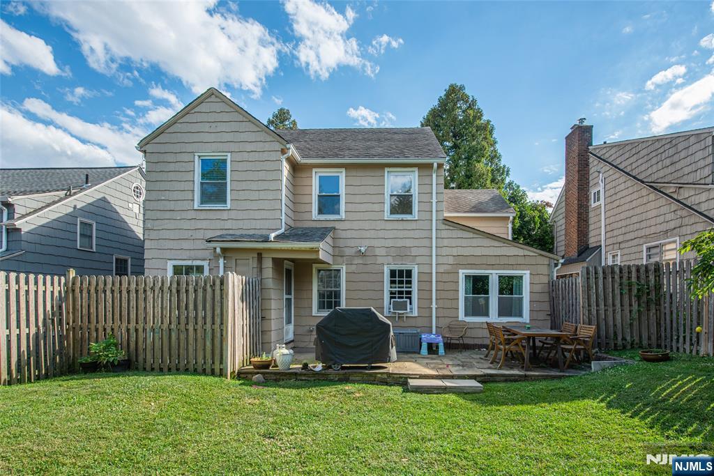77 Forest Hill Road West Orange, NJ 07052 - Photo 39 of 45