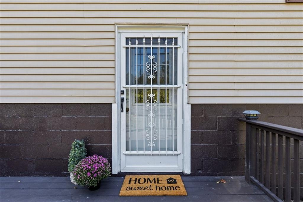 30 Potato Run Road Washington, PA 15301 - Photo 29 of 42 Side entrance out to deck