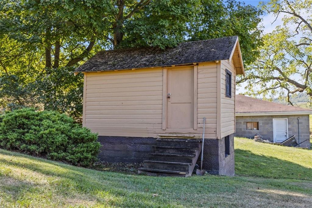 30 Potato Run Road Washington, PA 15301 - Photo 37 of 42 Spring House