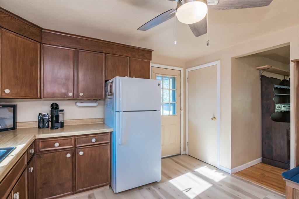 707 Bernardston Road Greenfield, MA 01301 - Photo 26 of 40 Gallery Image 26