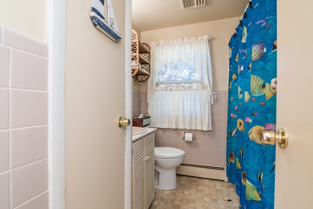 707 Bernardston Road Greenfield, MA 01301 - Photo 37 of 40 Gallery Image 37