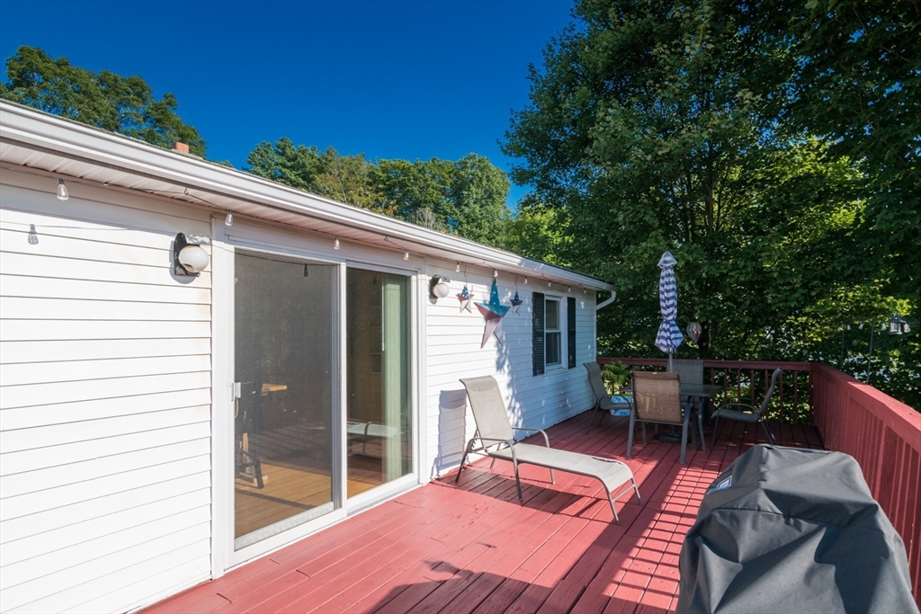 707 Bernardston Road Greenfield, MA 01301 - Photo 4 of 40 Gallery Image 4