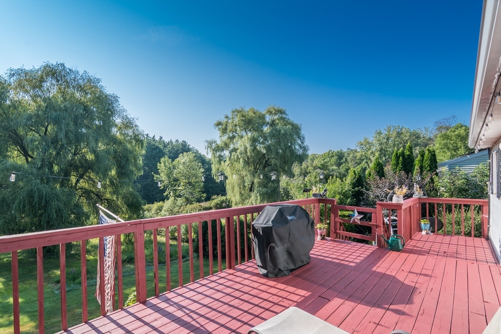 707 Bernardston Road Greenfield, MA 01301 - Photo 5 of 40 Gallery Image 5