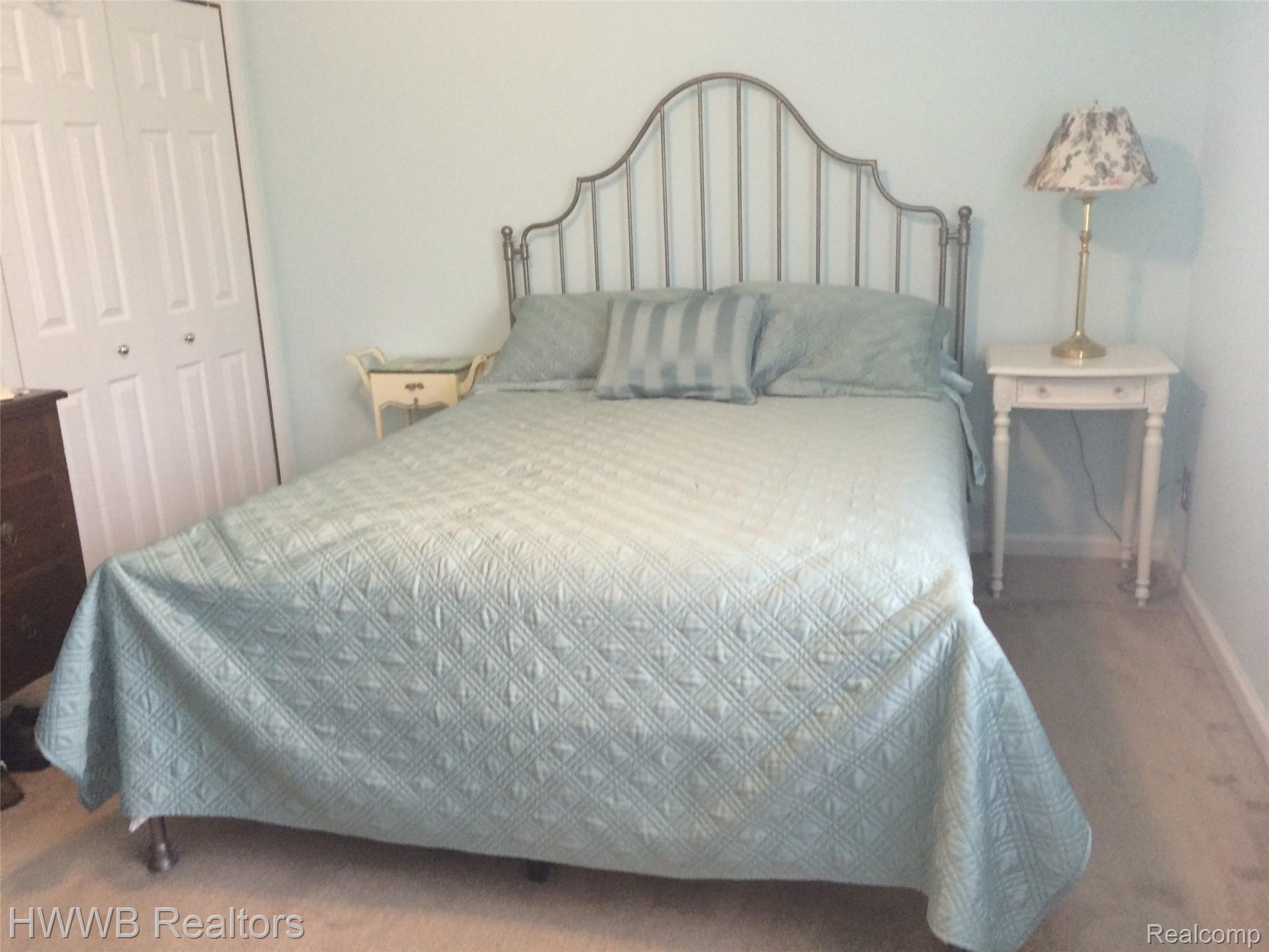 1640 Graefield Road Birmingham, MI 48009 - Photo 17 of 22 bedroom.JPG