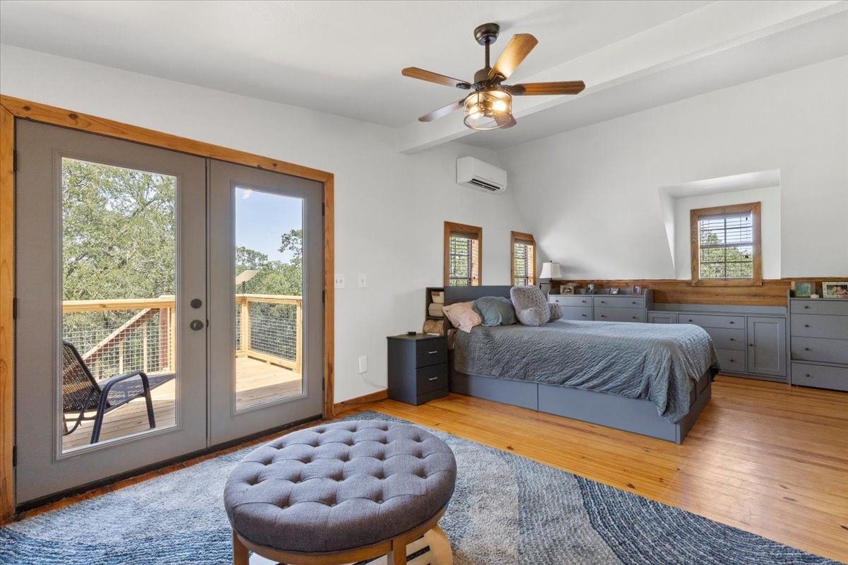 414 Walnut Creek Road Bastrop, TX 78602 - Photo 15 of 39 Primary Bedroom