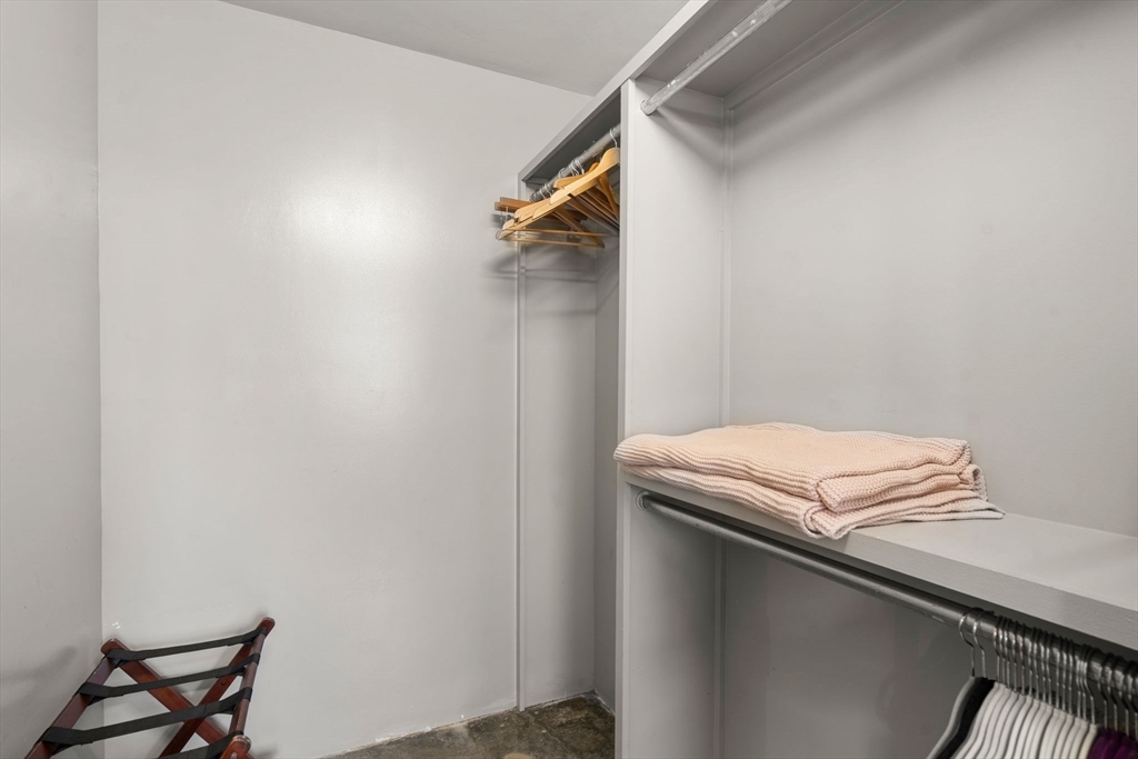 453 Washington Street, Unit 7E Boston, MA 02111 - Photo 16 of 18