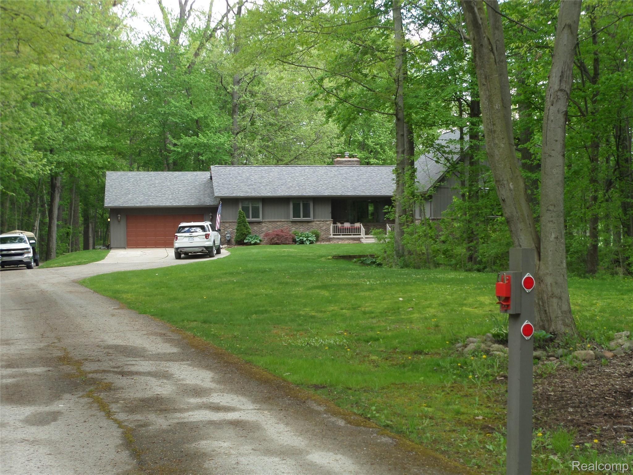 66040 Campground Road Washington, MI 48095 - Photo 6 of 53 SAM_2263.JPG