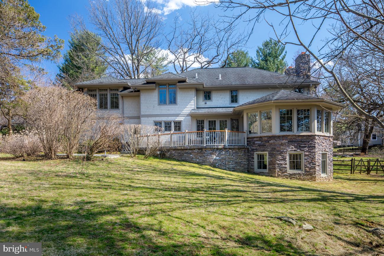 1810 Old Gulph Road Villanova, PA 19085 - Photo 23 of 24