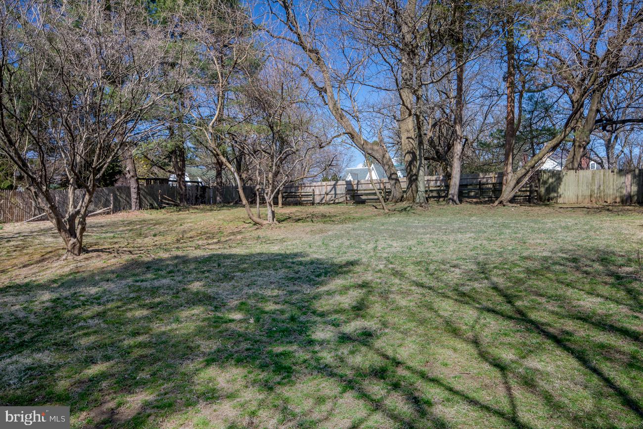 1810 Old Gulph Road Villanova, PA 19085 - Photo 24 of 24