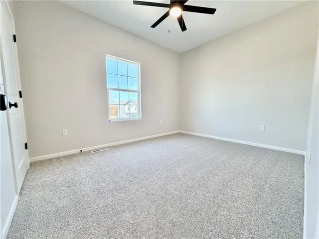 $385,000 | 318 Northeast 51st Road, Warrensburg, MO 64093