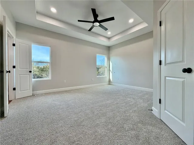 $385,000 | 318 Northeast 51st Road, Warrensburg, MO 64093