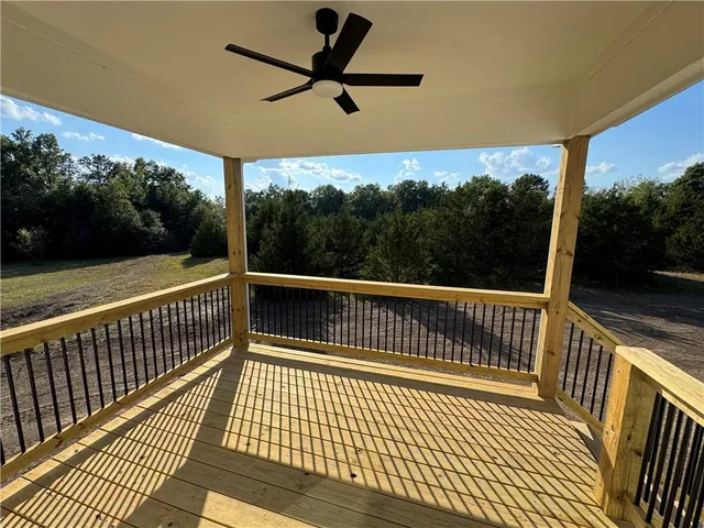 $385,000 | 318 Northeast 51st Road, Warrensburg, MO 64093