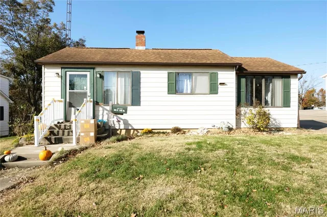 $169,900 | 120 South West Street, Perryville, MO 63775