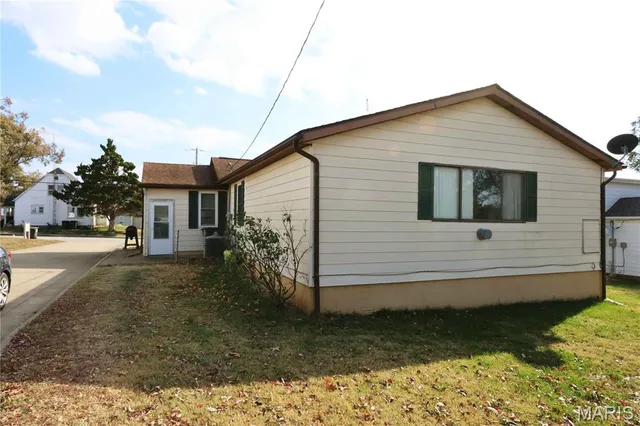 $169,900 | 120 South West Street, Perryville, MO 63775